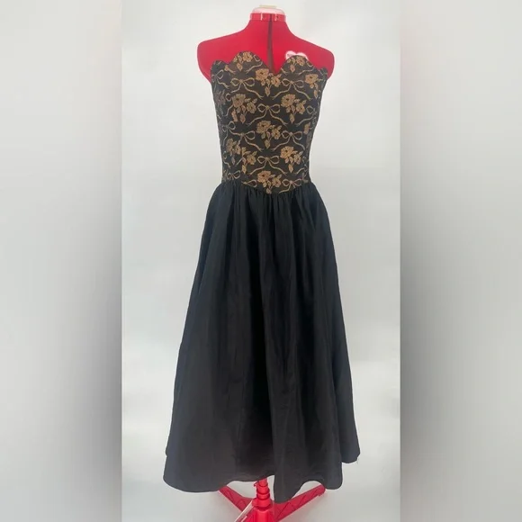 1980s Gunne Sax Strapless Black And Gold Prom Dress - Picture 2 of 16